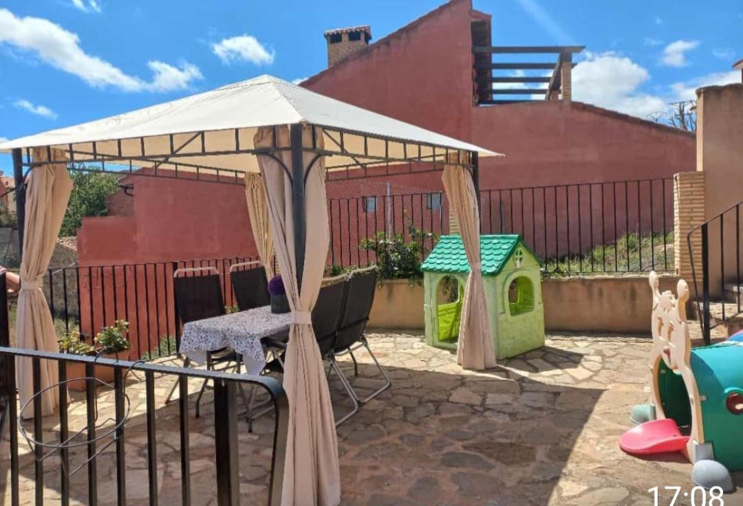 Casa Rural Abascal Cella Eksteriør billede